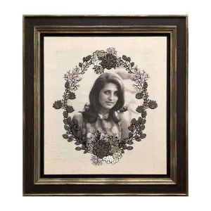 SILVER BOUQUET WALL ART